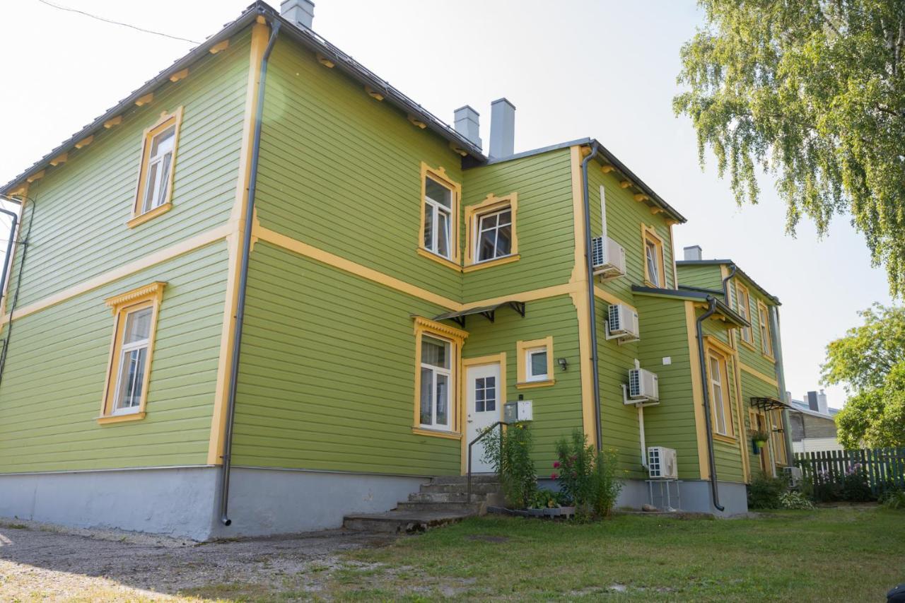 Centre Premium Apartamento Pärnu Exterior foto